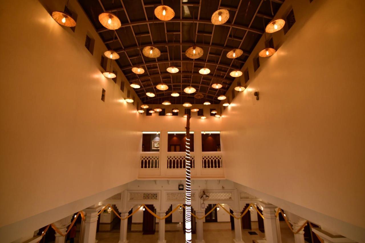 Kamay The Kohinoor Palace - A Heritage Hotel Faizābād Exteriör bild