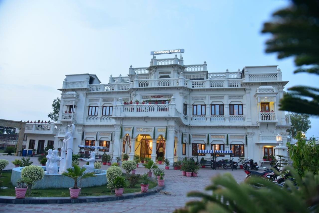 Kamay The Kohinoor Palace - A Heritage Hotel Faizābād Exteriör bild